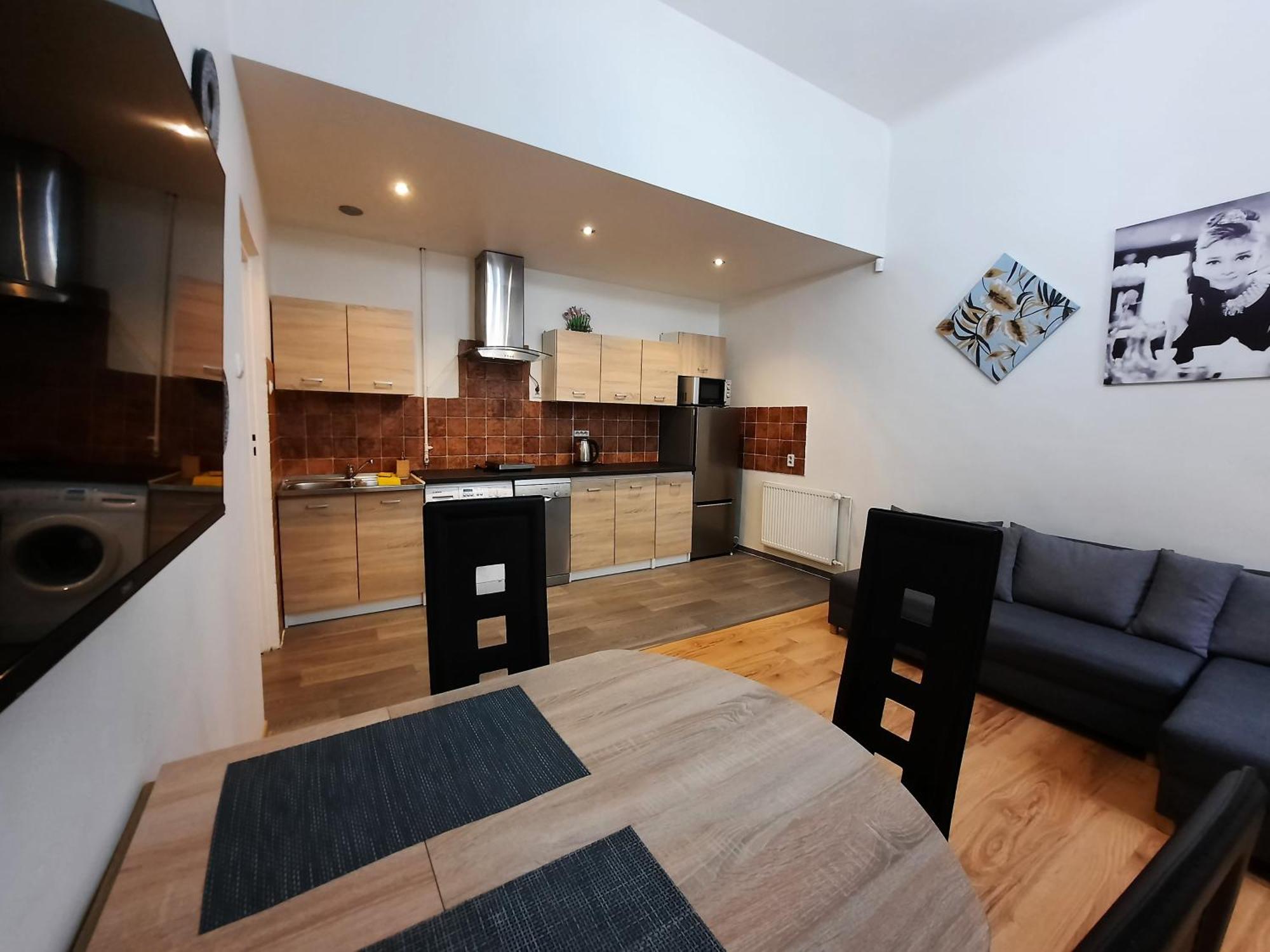 Lorf Hostel&Coffee Красков Екстериор снимка