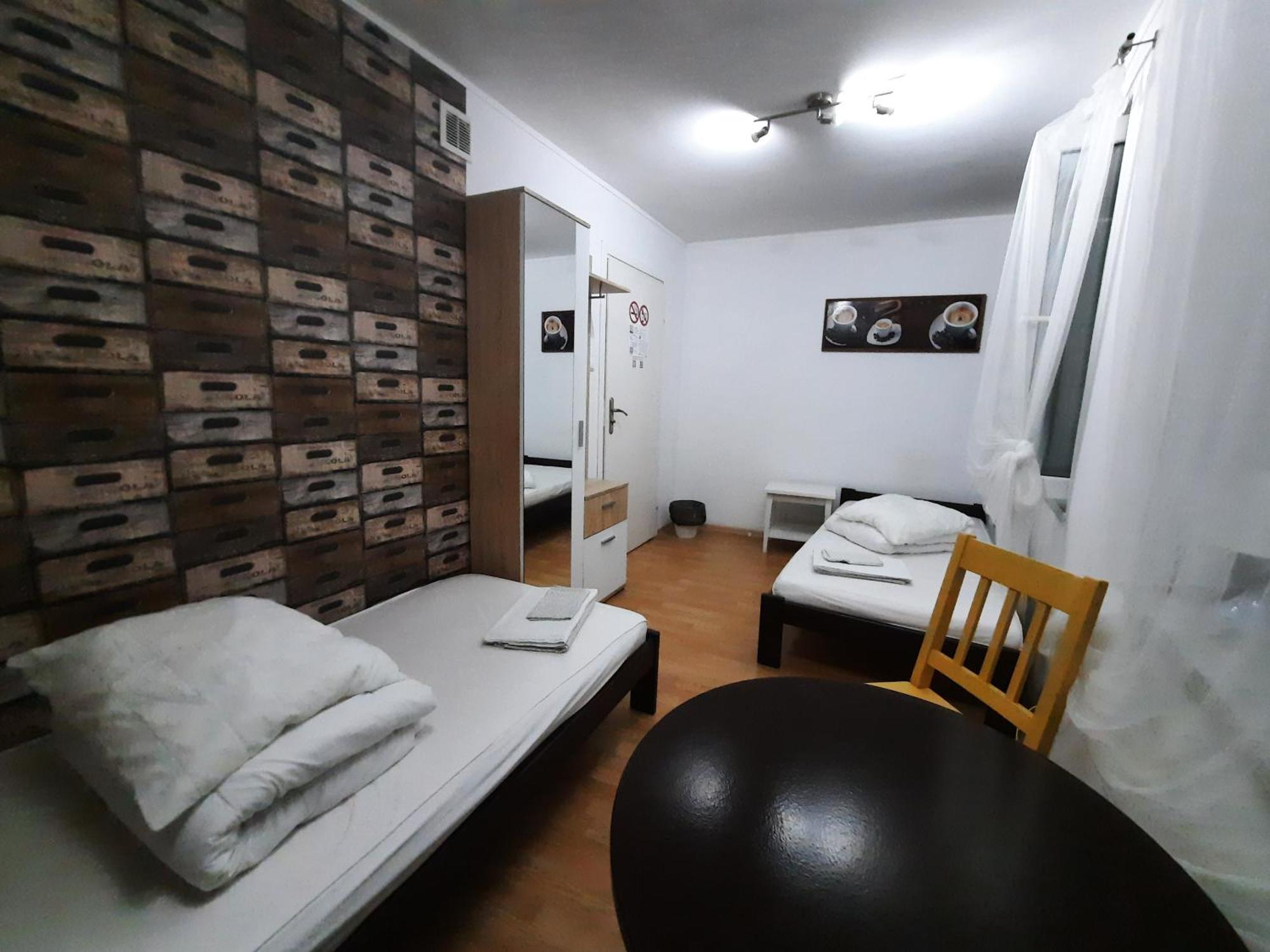 Lorf Hostel&Coffee Красков Екстериор снимка